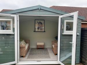 Patio nebo venkovní prostory v ubytování Modern house easy access Norwich city and broads