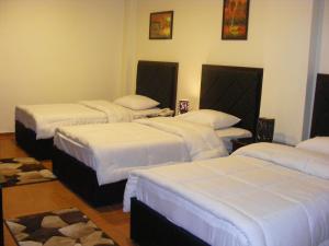 Uma cama ou camas num quarto em Best View Pyramids Hotel