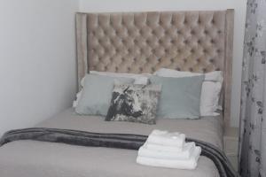 Φωτογραφία από το άλμπουμ του 1 bed apartment in Florida Park σε Roodepoort