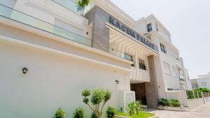 Το κτήριο όπου στεγάζεται  το διαμέρισμα