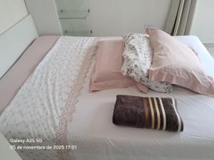 Postel nebo postele na pokoji v ubytování Apartamento Moderno no Coração de Curitiba com Conforto e Praticidade