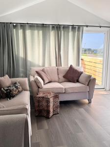 Posezení v ubytování The Rewind Retreat + 24 fotografií