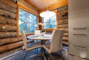 Posezení v ubytování Holiday in Lapland - HilleVilla