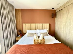 Una cama o camas en una habitación de Apartamento cerca al mar santa Marta- santamarina-614