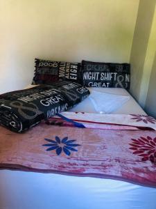 Postel nebo postele na pokoji v ubytování Tk guesthouse