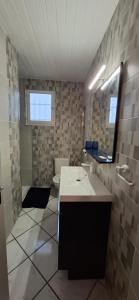 Ένα μπάνιο στο Agréable T2 duplex région toulousaine +10 φωτογραφίες