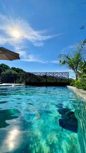 Πισίνα στο ή κοντά στο A CASA DI LAURENA piscine chauffée proche St Florent