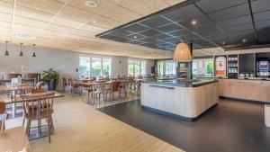 Restaurace v ubytování Campanile NATURE - Marseille Saint-Antoine