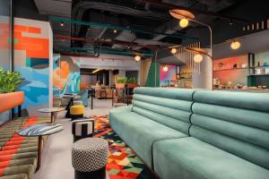 Posezení v ubytování Aloft Madrid Gran Via