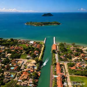 an aerial view of a island in the water at Pousada Recanto do Chef in Búzios