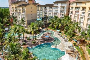 an aerial view of the pool at the resort at Thermas de Olimpia Resort in Olímpia