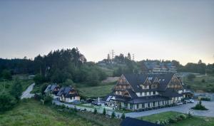 Budova, kde se chata nachází