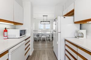 Η κουζίνα ή μικρή κουζίνα στο CAC-22A - Whale