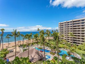Bazén v ubytování Kaanapali Alii 2 Bedroom Partial Ocean View nebo v jeho okolí