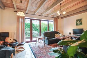 Μια τηλεόραση ή/και κέντρο ψυχαγωγίας στο Südhöhe-Domizil