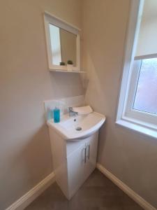 Galeriebild der Unterkunft Coastal town properties in Jarrow + 16 Fotos