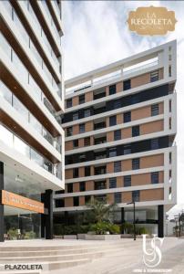 a rendering of a large building in a city at Habitación en Quito in Quito
