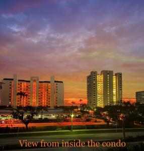 Nespecifikovaný výhled na destinaci Henry Key nebo výhled na město při pohledu z apartmánu