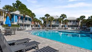 Swimmingpoolen hos eller tæt på Beach Bungalow 101