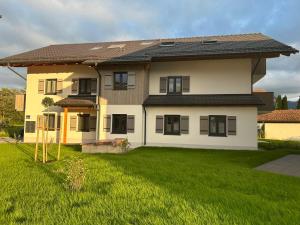 Το κτήριο όπου στεγάζεται  το διαμέρισμα