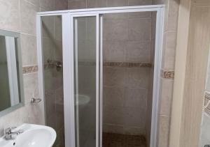 Koupelna v ubytování The City Nest