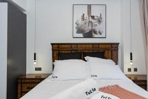 Ένα ή περισσότερα κρεβάτια σε δωμάτιο στο Tulia Marina Bay Square, Westlands-- Rooftop Pool & Gym, Workspace, On-site Café and Lounge Terrace Skyline Views +47 φωτογραφίες