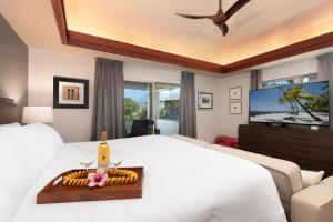 Postel nebo postele na pokoji v ubytování ❤PiH❤ Aloha Joes Ohana Close to Beaches and Restaurants + 52 fotografií