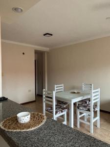 Khu vực ghế ngồi tại 1ro de Mayo hermoso depto céntrico +6 ảnh