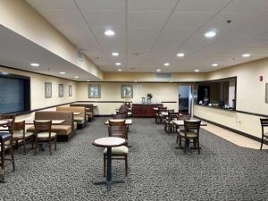 Restaurace v ubytování Budgetel Inn - Phenix City