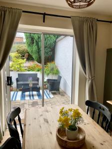 Χώρος καθιστικού στο Arlo Townhouse Enniskillen