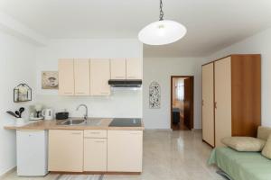 Kuchyň nebo kuchyňský kout v ubytování Apartments with parking space Povljana, Pag - 232