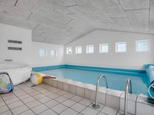 Φωτογραφία από το άλμπουμ του 4 star holiday home in Harboøre σε Vrist