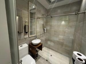 Ένα μπάνιο στο CIELITO LINDO +10 φωτογραφίες