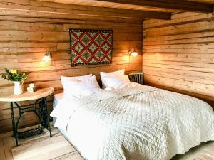 Afbeelding uit fotogalerij van Historic Farm In Bygstad By Dalsfjorden in Bygstad