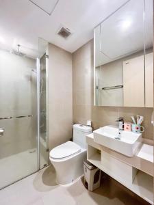 Un baño de CĂN HỘ NGHĨ DƯỠNG CAO CẤP THE SONG VŨNG TÀU-THE SONG APARTMENT Mr VƯƠNG