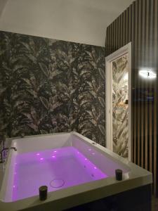 Φωτογραφία από το άλμπουμ του Rifugio Borbonico σε Portici