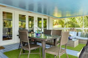 Sân trong/khu vực ngoài trời tại Walk to Beach! Key West Paradise with Ocean View