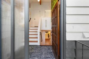 Koupelna v ubytování Luxury Retreat-3 miles to airport 12 miles to Seattle + 64 fotografií