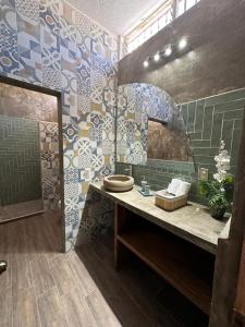 Koupelna v ubytování Mi Casa Tu Casa + 31 fotografií