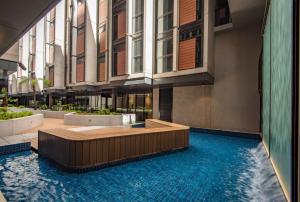 Πισίνα στο ή κοντά στο Braddon Bright Nights at Midnight - 1 Parking Spot