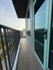 Balkón nebo terasa v ubytování Bay Suites Home by Sea海的家 1018 + 13 fotografií