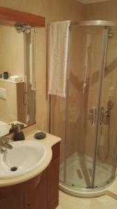 a bathroom with a shower and a sink at Luxury Apartment in Monte Carrera , Arguineguin in La Playa de Arguineguín