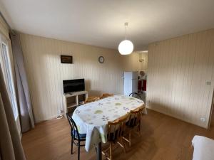 Gallery image of Spacieux T2 avec balcon près des pistes au Lioran - FR-1-787-134 in Le Lioran