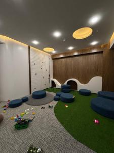 Dětský klub v ubytování Апартаменты в элитном ЖК NRG U-TOWER