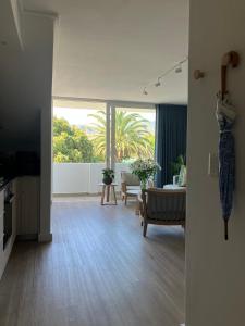 TV a/nebo společenská místnost v ubytování The Wild Oak