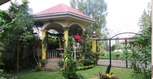 Vườn quanh Villa Promentilla