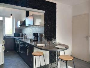 Φωτογραφία από το άλμπουμ του Appartement -3 chambres privatives- 