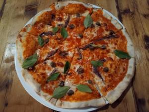 Jídlo v penzionu nebo okolí + 19 fotografií