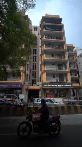 Το κτήριο όπου στεγάζεται  το διαμέρισμα +62 φωτογραφίες