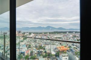 Nespecifikovaný výhled na destinaci Danang nebo výhled na město při pohledu z hotelu